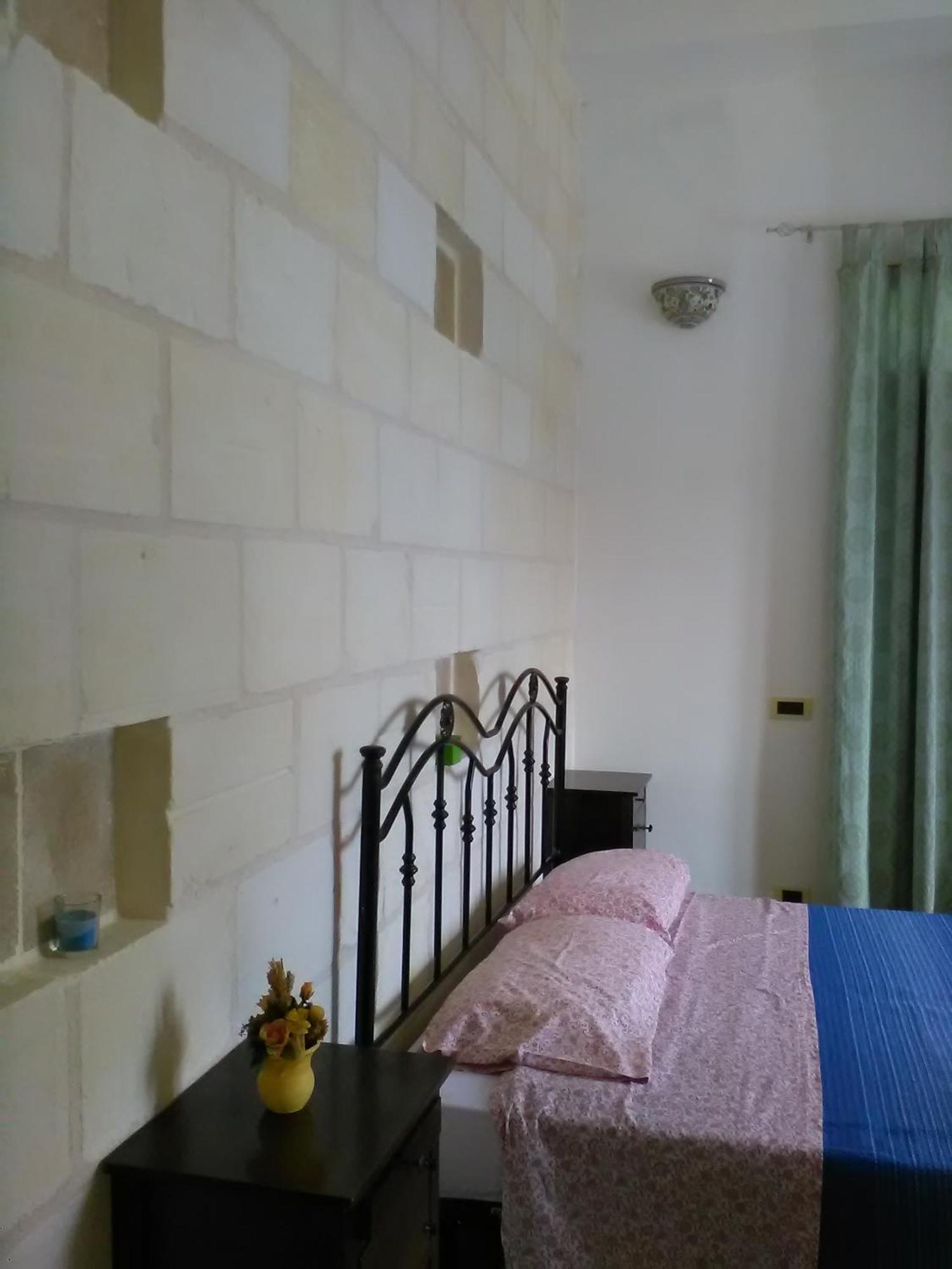 アヴォラ U' Iazzu Bed & Breakfast エクステリア 写真