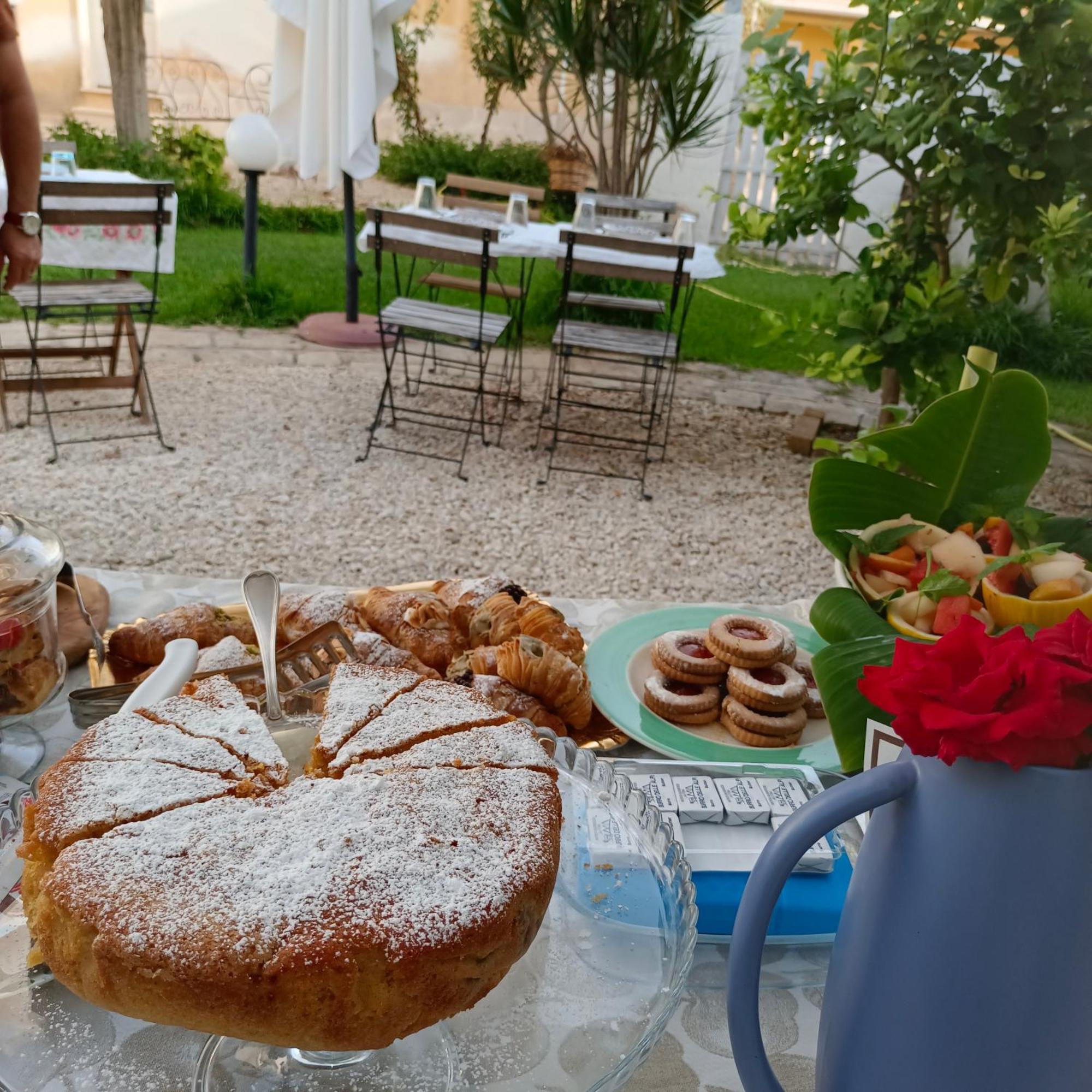 アヴォラ U' Iazzu Bed & Breakfast エクステリア 写真